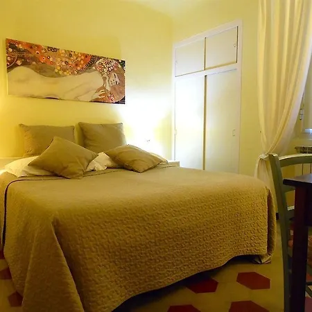 Casa Alba 3* Lucca